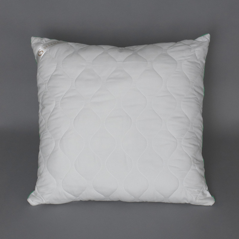 Подушка стеганая SELENA 'GOLD LINE' 70х70 см, микрофибра, бамбук